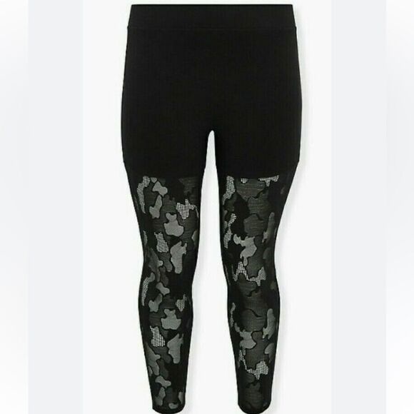 Torrid Wm’s Sz 3X Black Camo Lace Mesh Fishnet Signature Waist Flocked Leggings - Picture 2 of 5